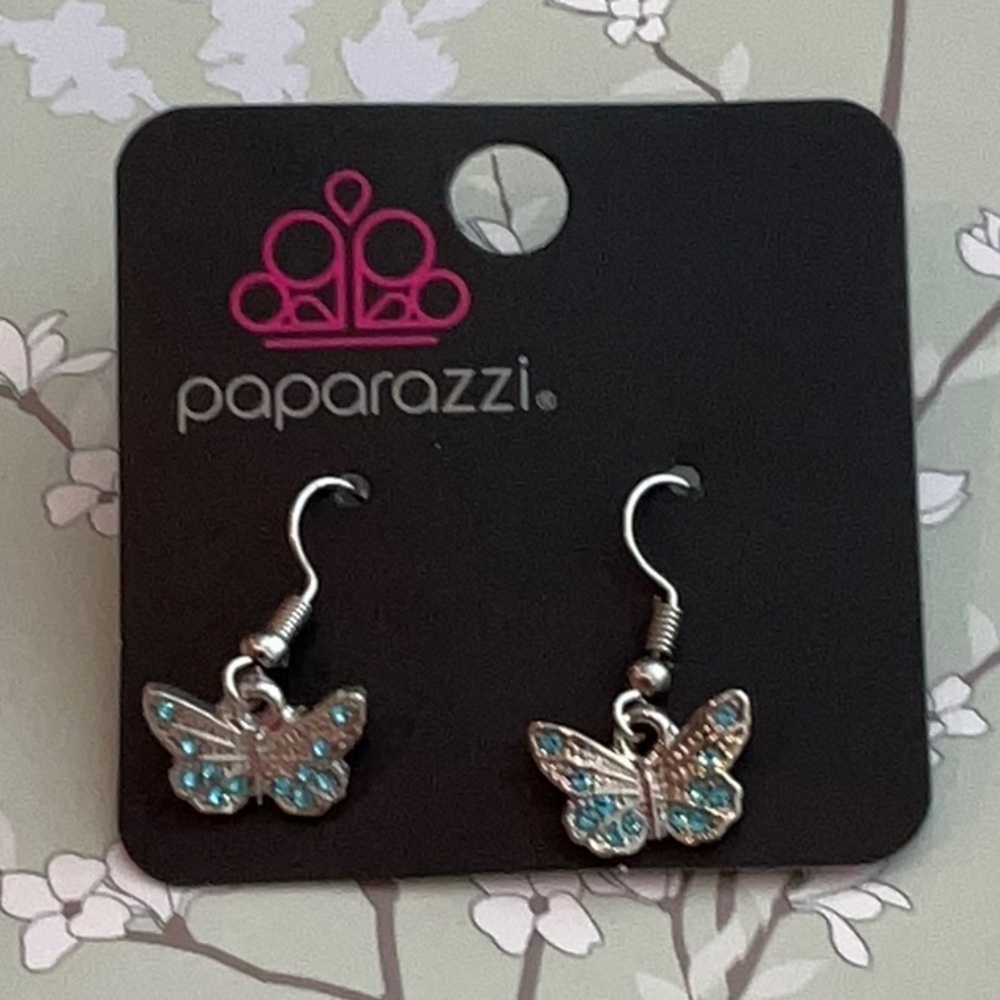 ❄️ Paparazzi | Silver Butterfly Earrings with Blue Accents Boho Beach